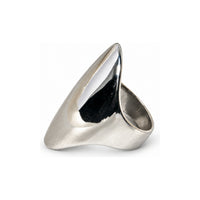 The WOO Close-Up Ring in silver on a pure white background