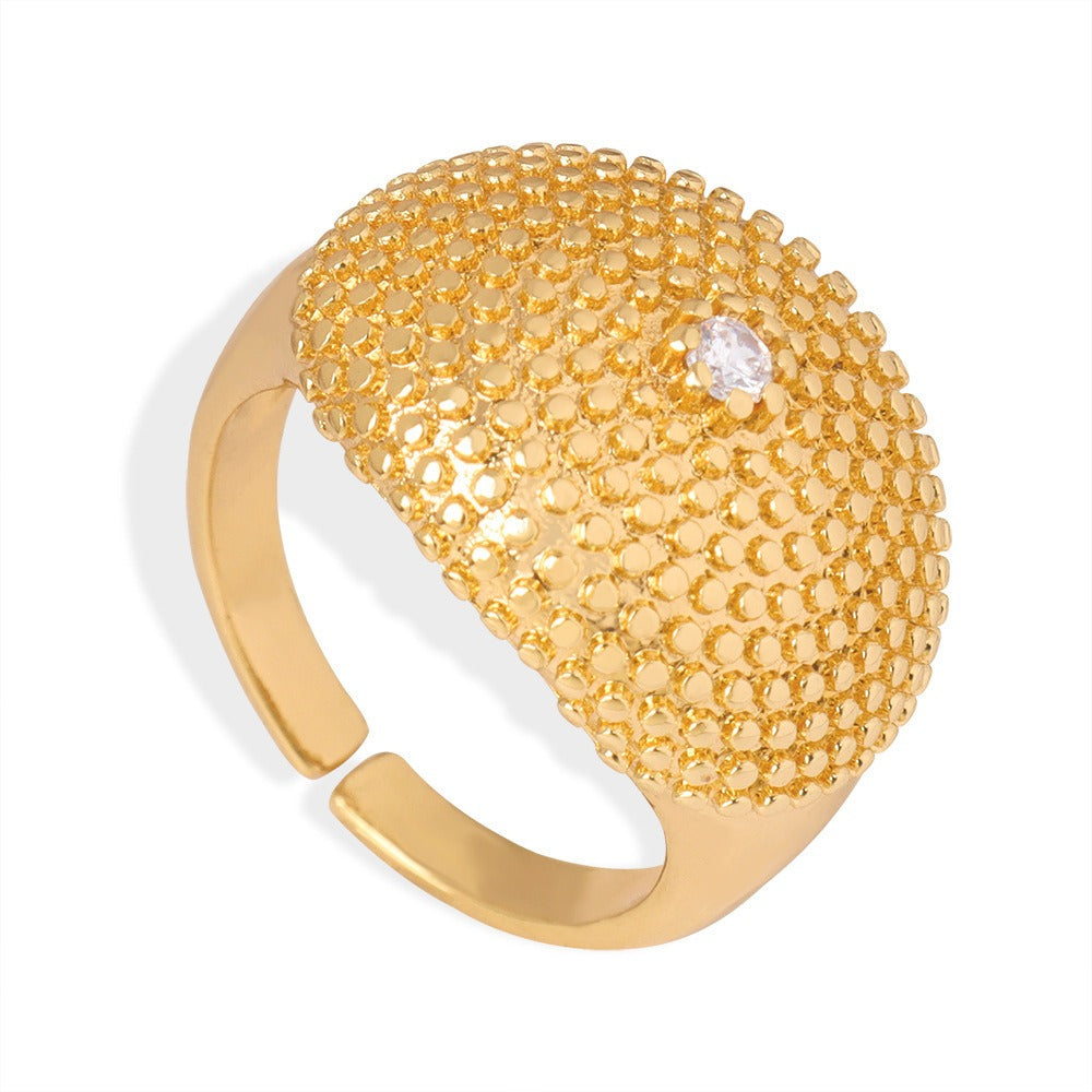 Rebecca Sandulak Resilience Ring in gold, sculptural front view