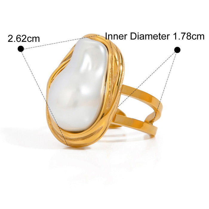 Chhavi Arya Bhargava Radiance Ring in gold, alternate product view