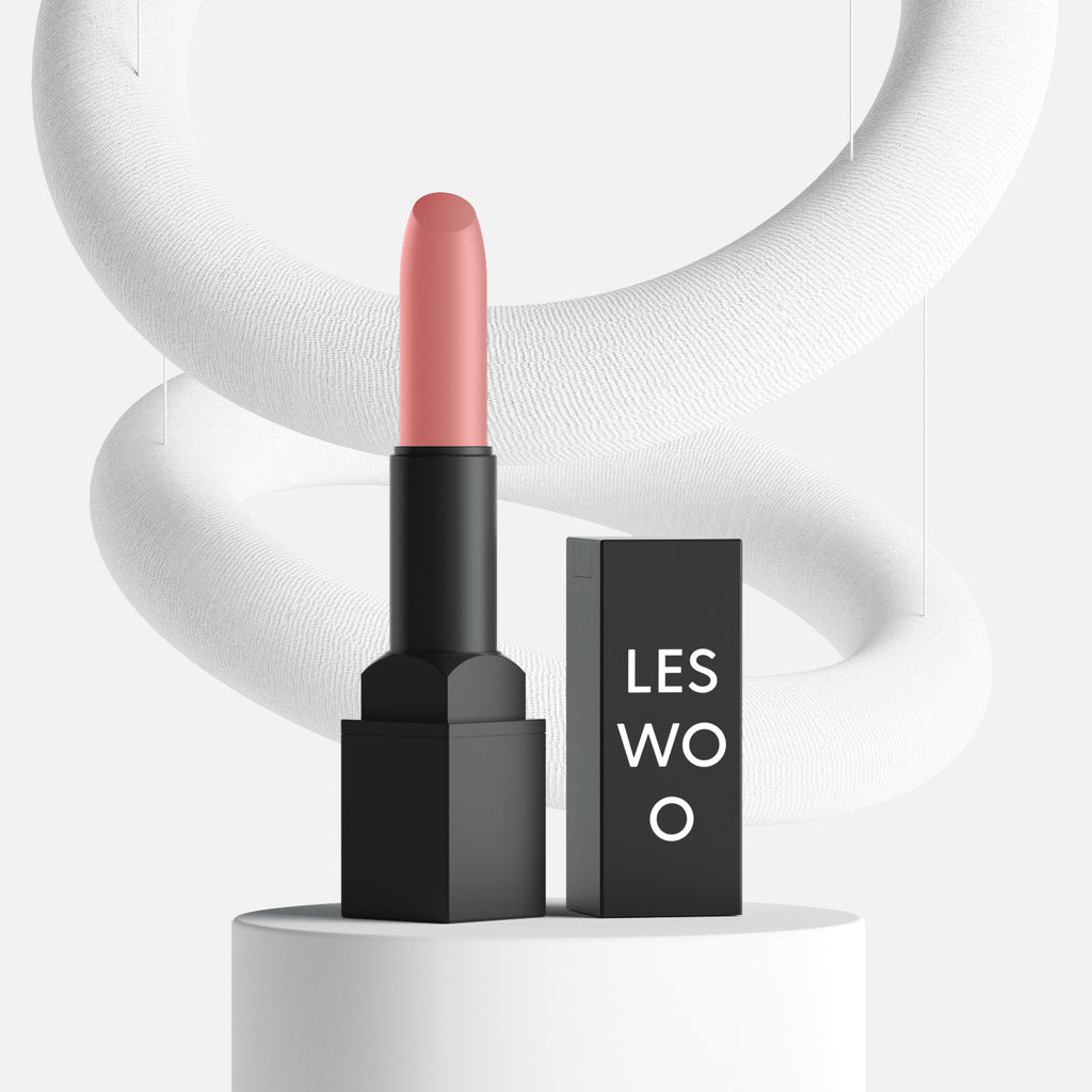 LIBERATED LIP.STICK - les woo 
